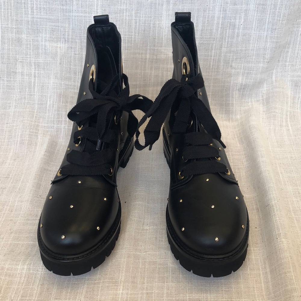 AGL Extralight black boots